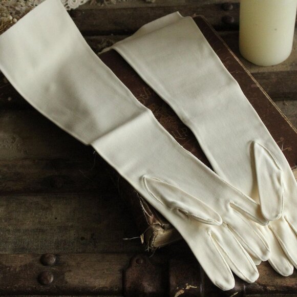Vintage 1950s 1960s Gloves, White Opera Elbow Length - Picture 12 of 15